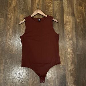 Express Body Contour Bodysuit in Burgundy/Wine Sz L (NWOT)Minimalist/Fall Layers
